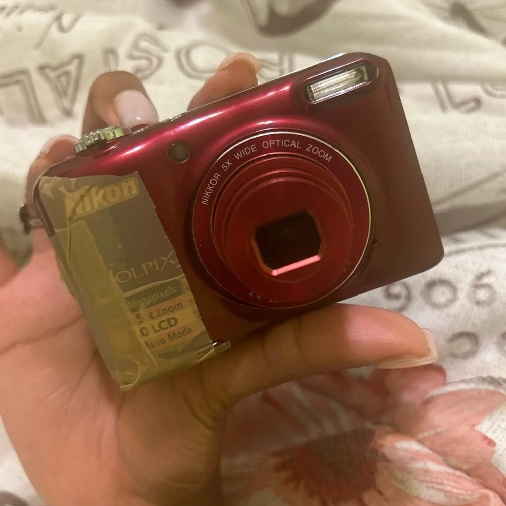 Nikon coolpix l28